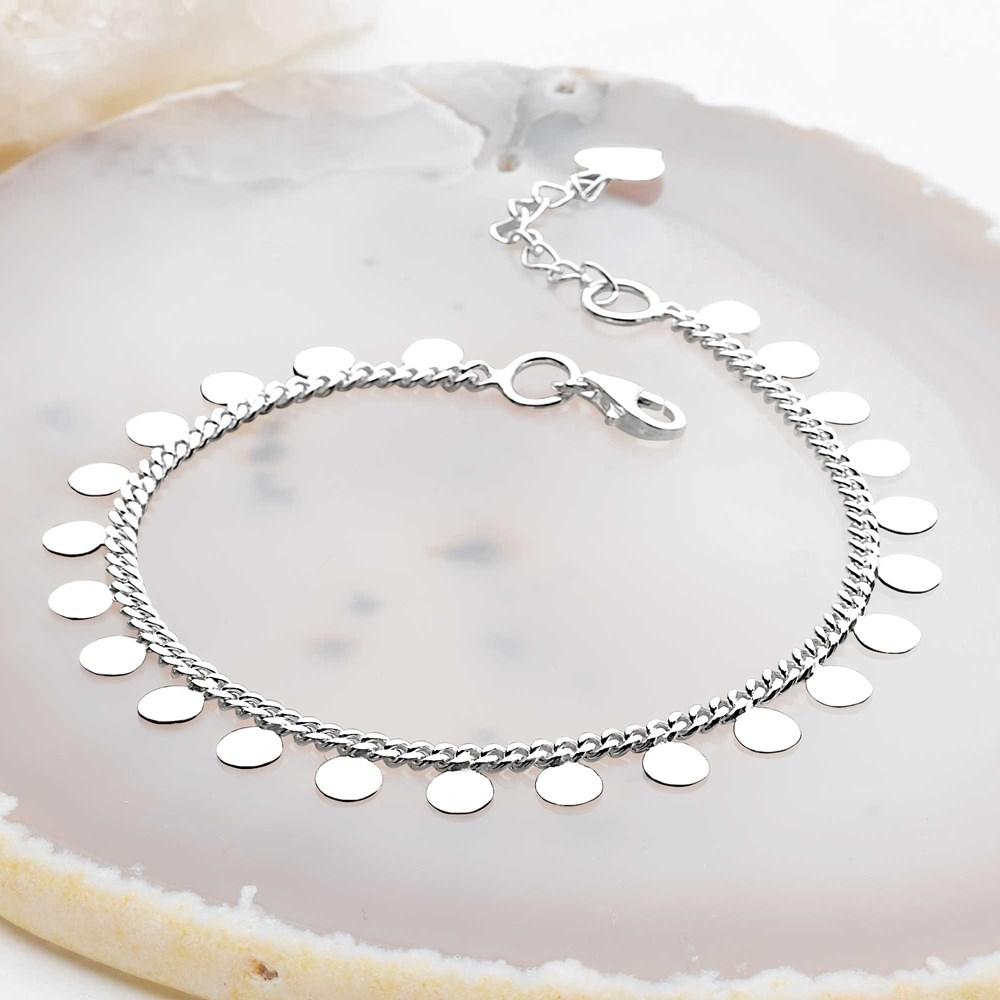 925 sterling silver discs on a classical bracelet. (BRC13821)