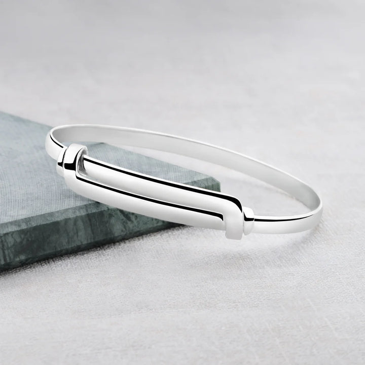 Bali Meluncur Bangle