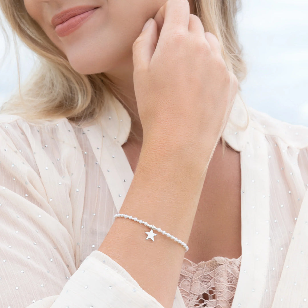Superstar Pearl Bracelet
