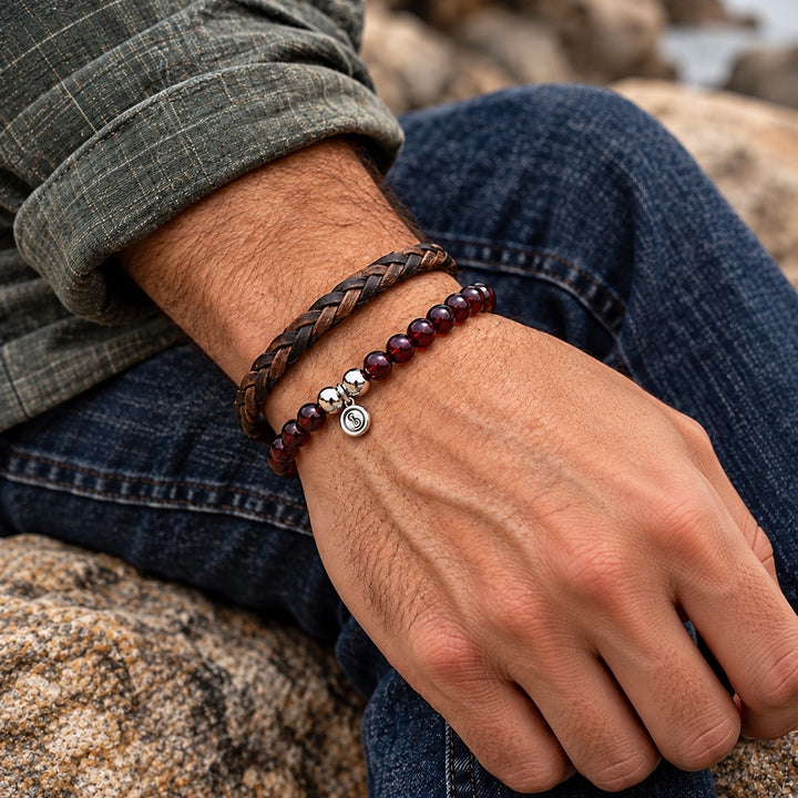 Bodhi Beads Red Agate Unisex Bracelet