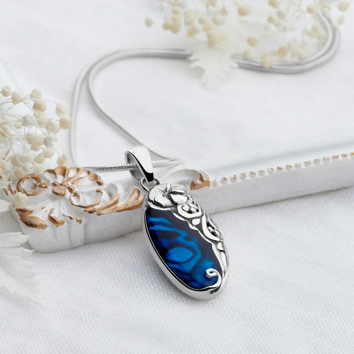 Ishia Blue Waves Pendant