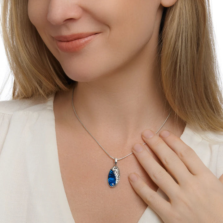 Ishia Blue Waves Pendant