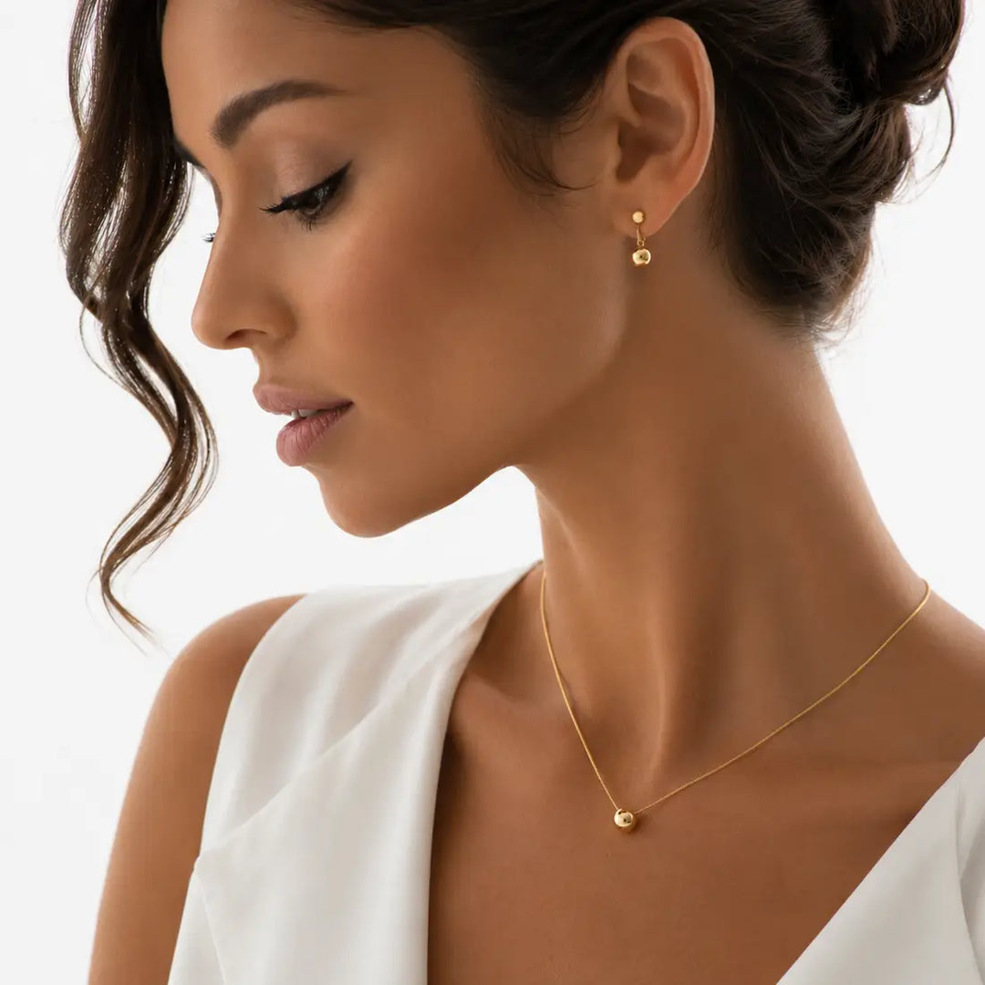 Stella Gold Pebble Pendant