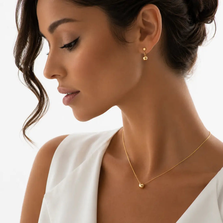 Stella Gold Pebble Pendant