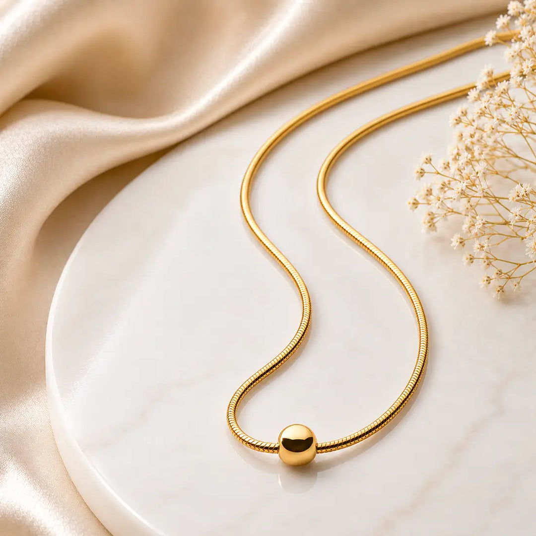 Stella Gold Pebble Pendant