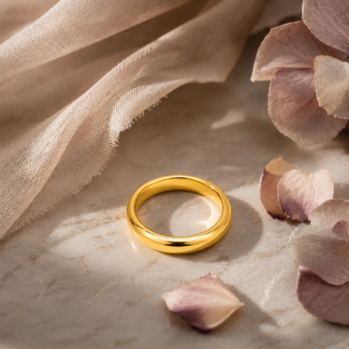D-Shaped Gold Band Ring 4mm