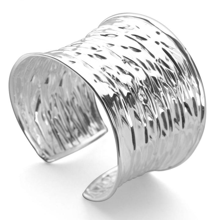 925 sterling silver bangle with ripple effect (BGL5691)