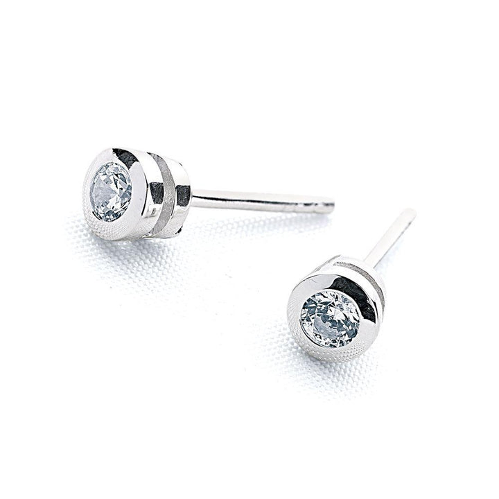 925 sterling silver circle studs with cubic zirconia (E10251)