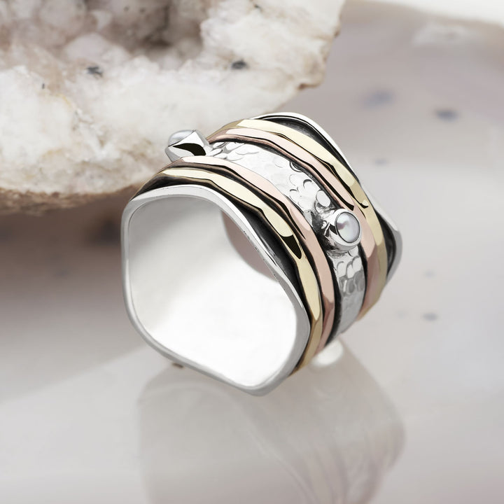 Majestic Pearl Spin Ring (R21421)
