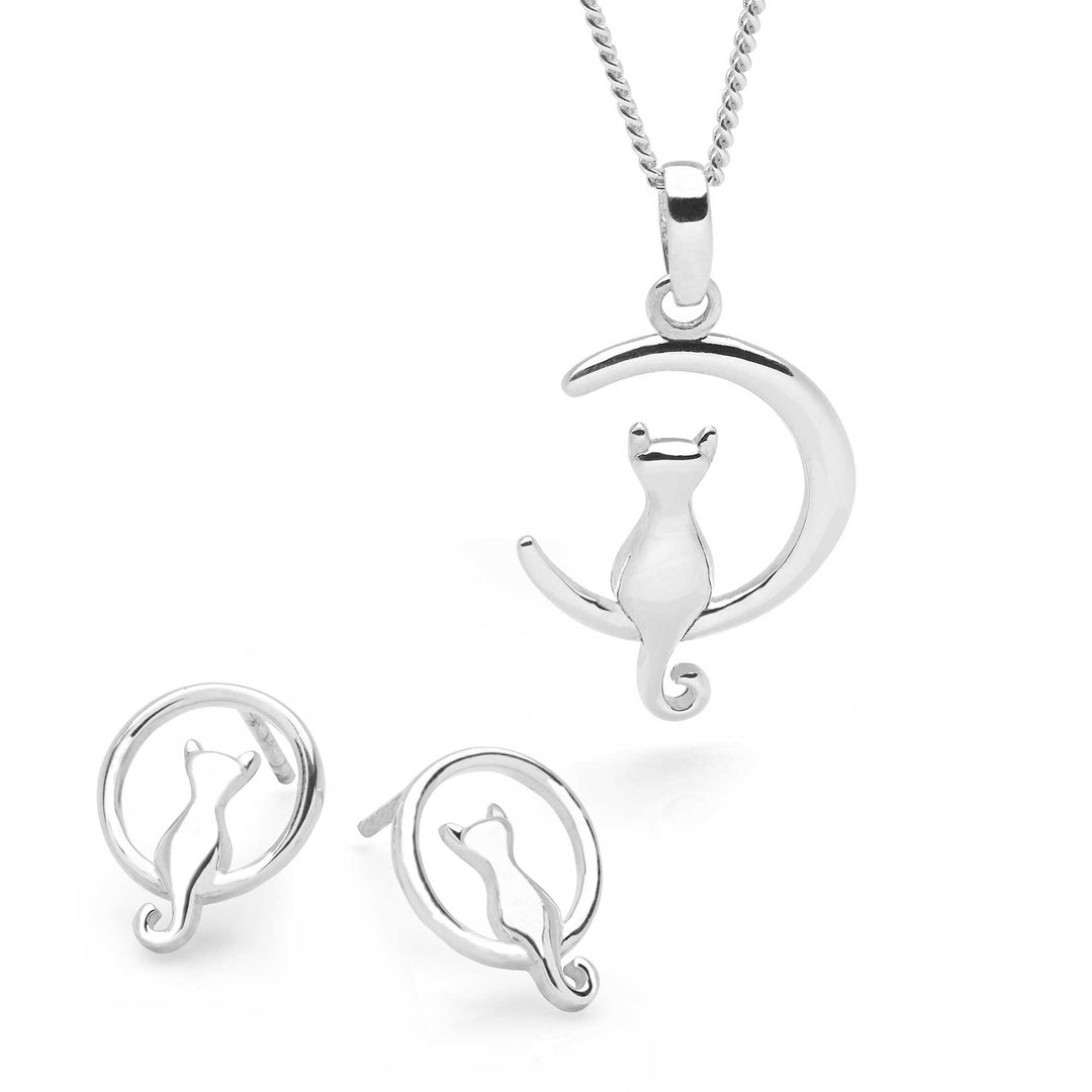 Kitty in the Moon Pendant (P27991)